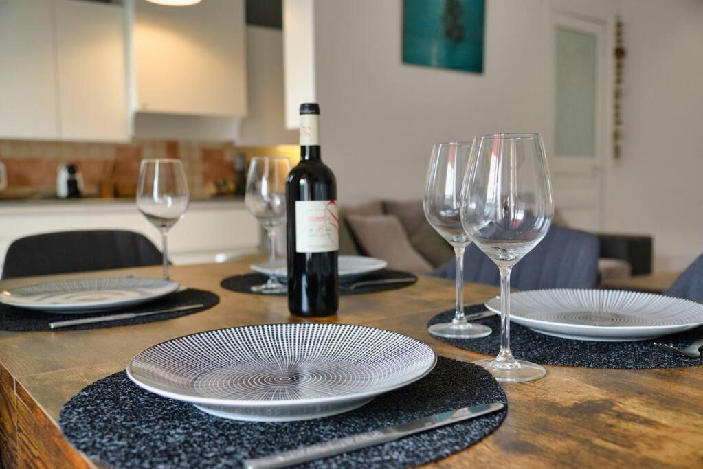 Spacieux Et Elegant A Chave Centre Appartement